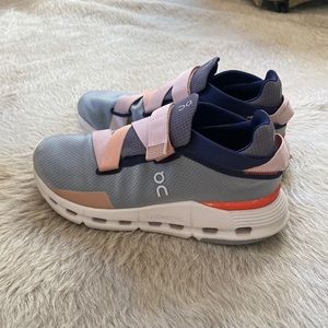 On Cloudnova wrap sneaker